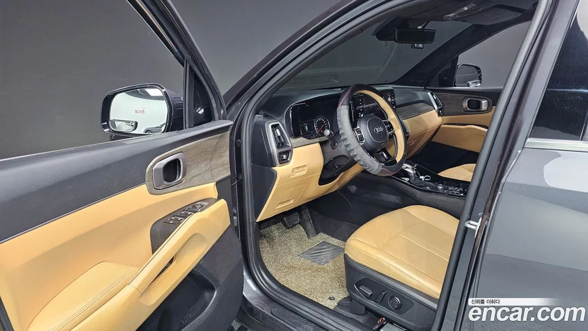Kia Sorento — фото 8