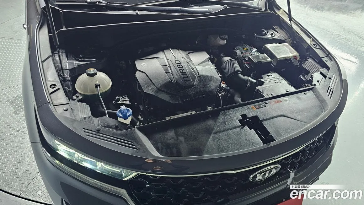 Kia Sorento — фото 10