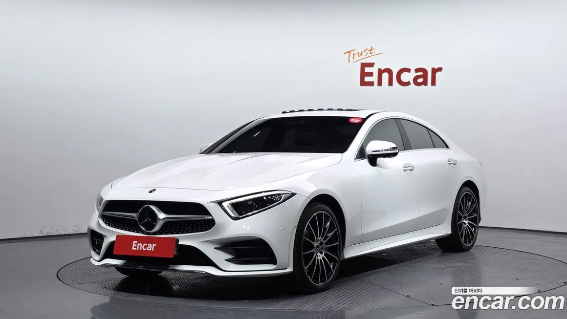 Mercedes-Benz CLS-Class — фото 1