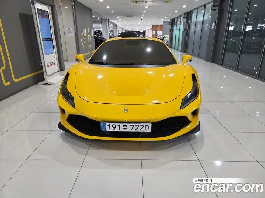 Ferrari F8 2022 из KR, фото 2