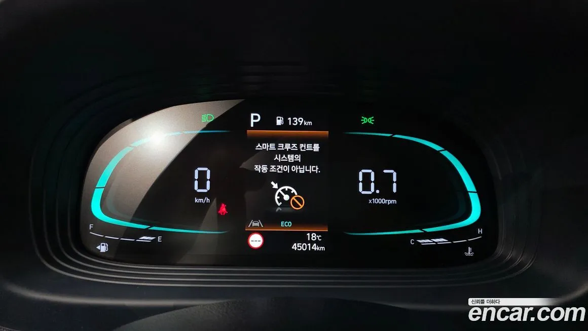 Hyundai Venue 2023 из KR, фото 2