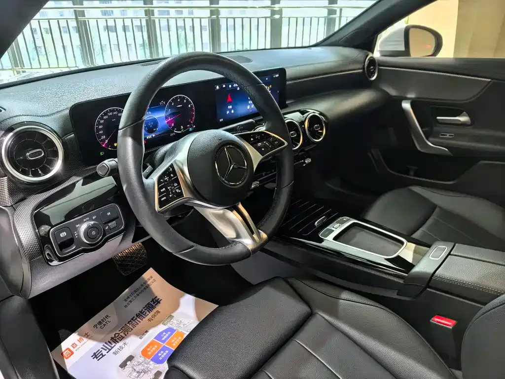 Mercedes-Benz A-Class — фото 10