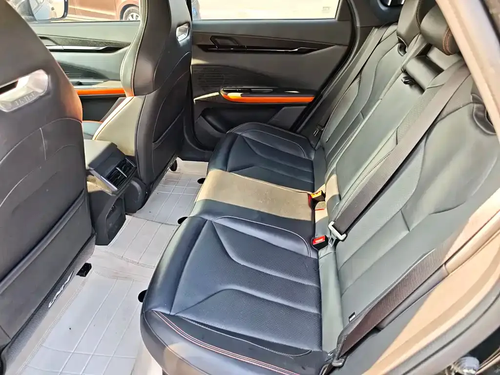 Changan UNI-V 2023 из CN, фото 2