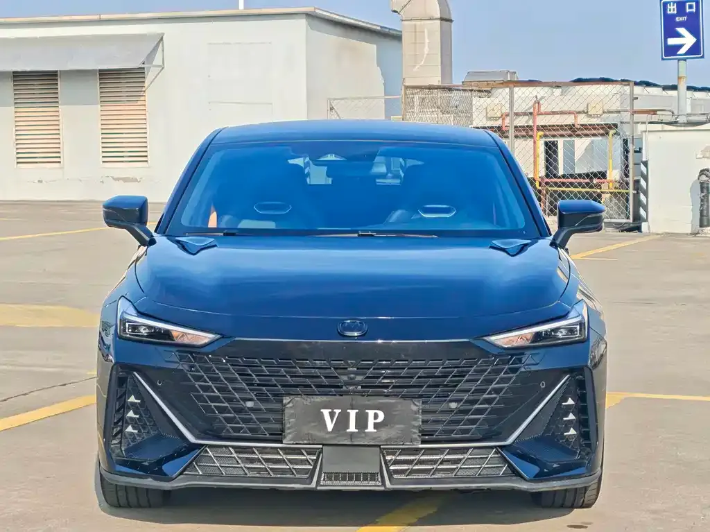 Changan UNI-V 2023 из CN, фото 3