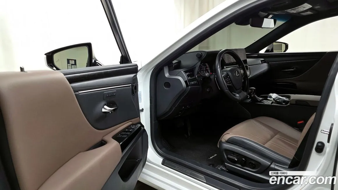 Lexus ES 2025 из KR, фото 5
