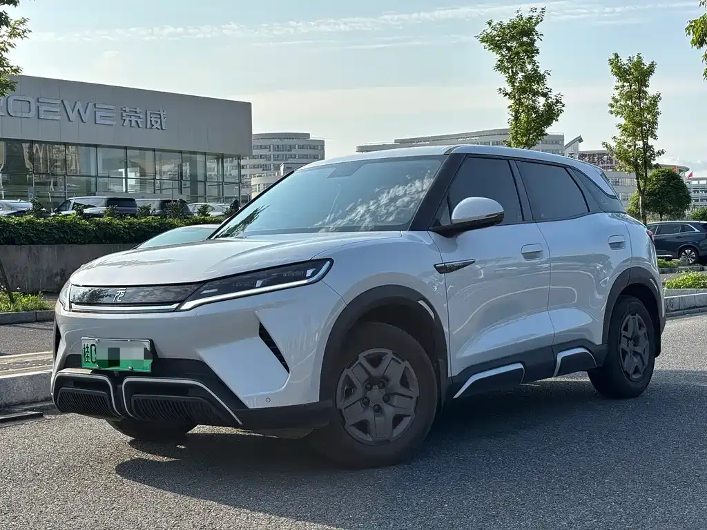 BYD Yuan UP