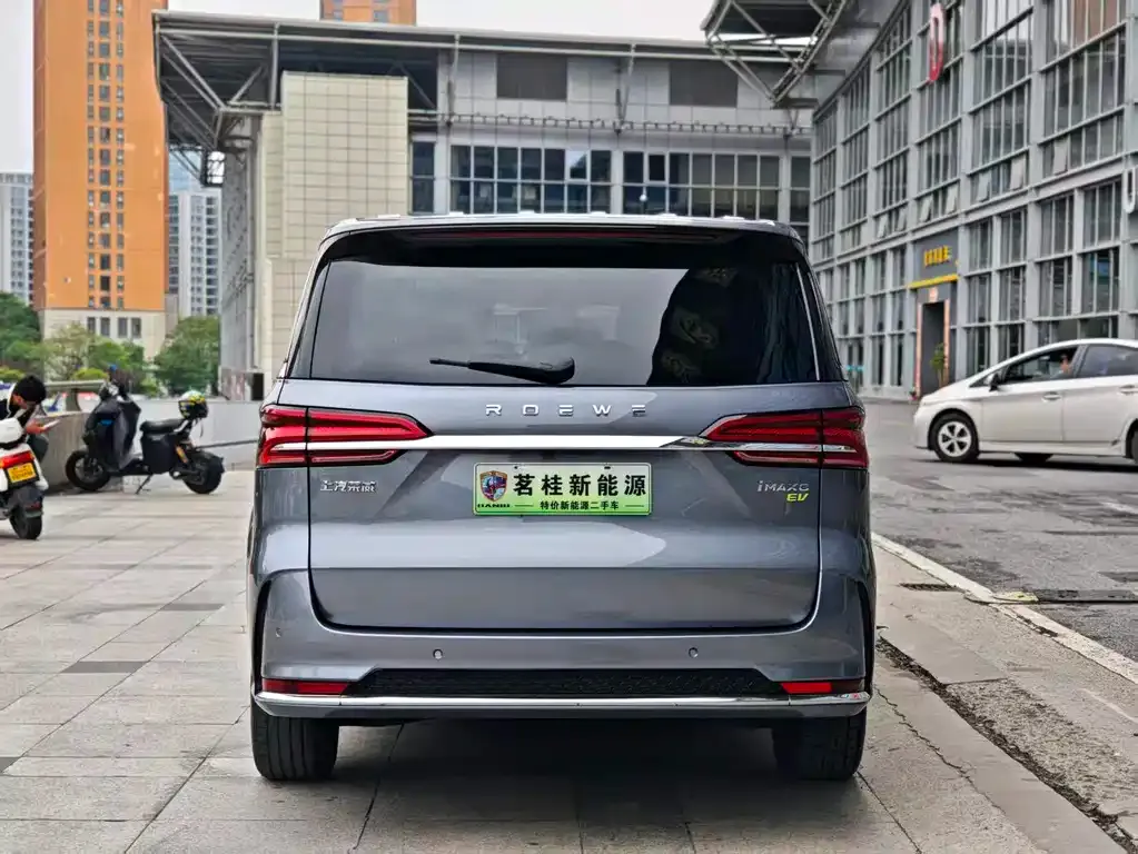Roewe iMAX8 New Energy 2024 из CN, фото 8