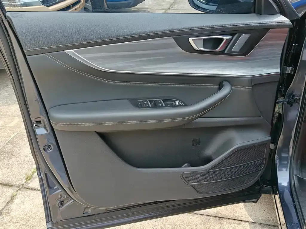 Chery Tiggo 8 PLUS — фото 7
