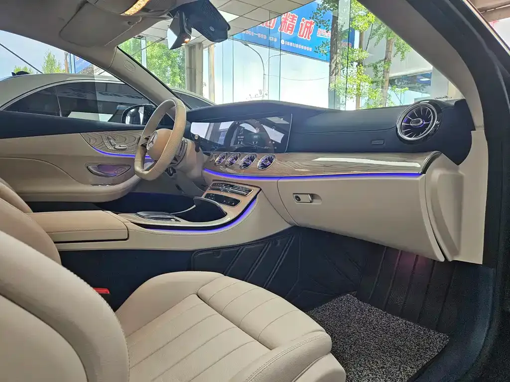 Mercedes-Benz E-Class (Import) — фото 3