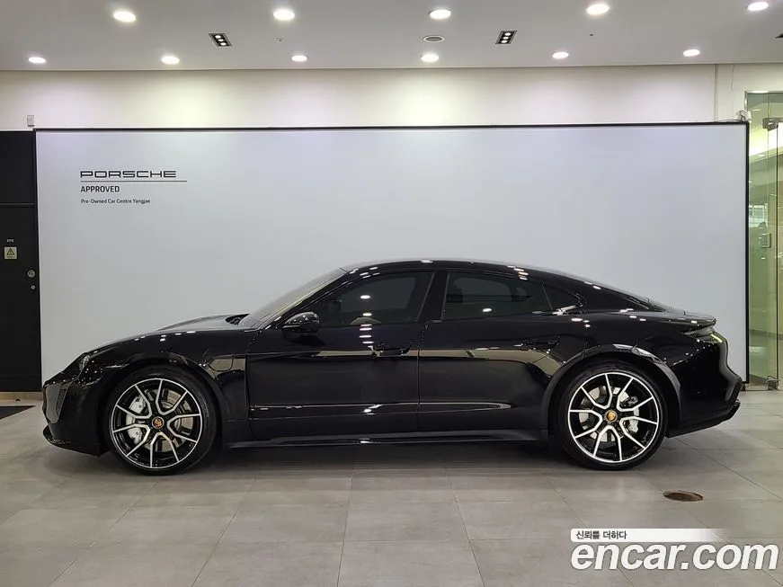 Porsche Taycan 2024 из KR, фото 7