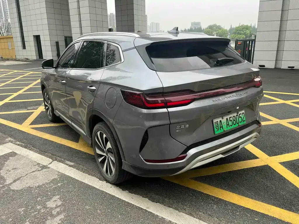 BYD PLUS New Energy — фото 7