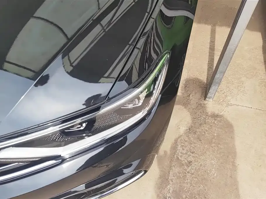Volkswagen Magotan GTE PHEV 2021 из CN, фото 4