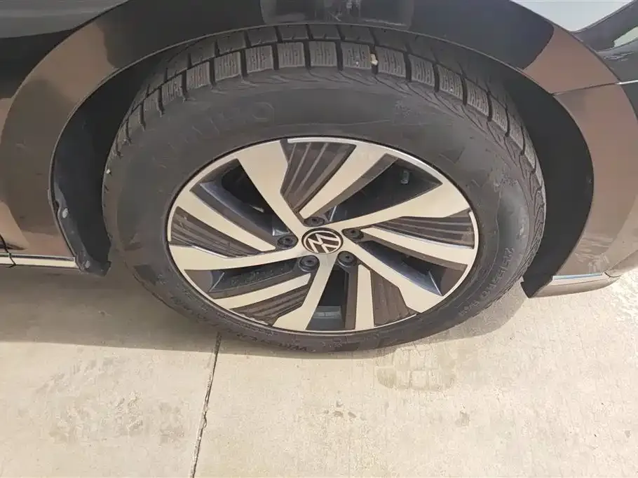 Volkswagen Magotan GTE PHEV 2021 из CN, фото 7