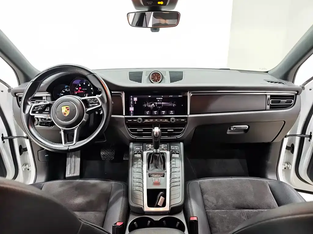 Porsche Macan 2021 из CN, фото 10