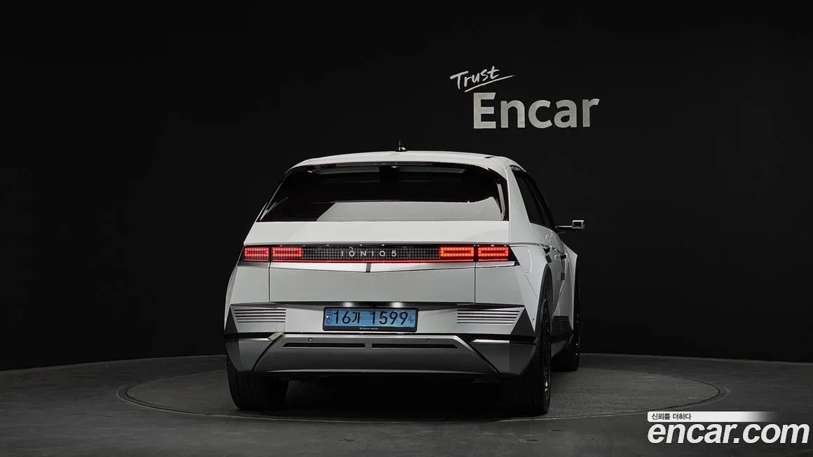 Hyundai Ioniq5 — фото 9
