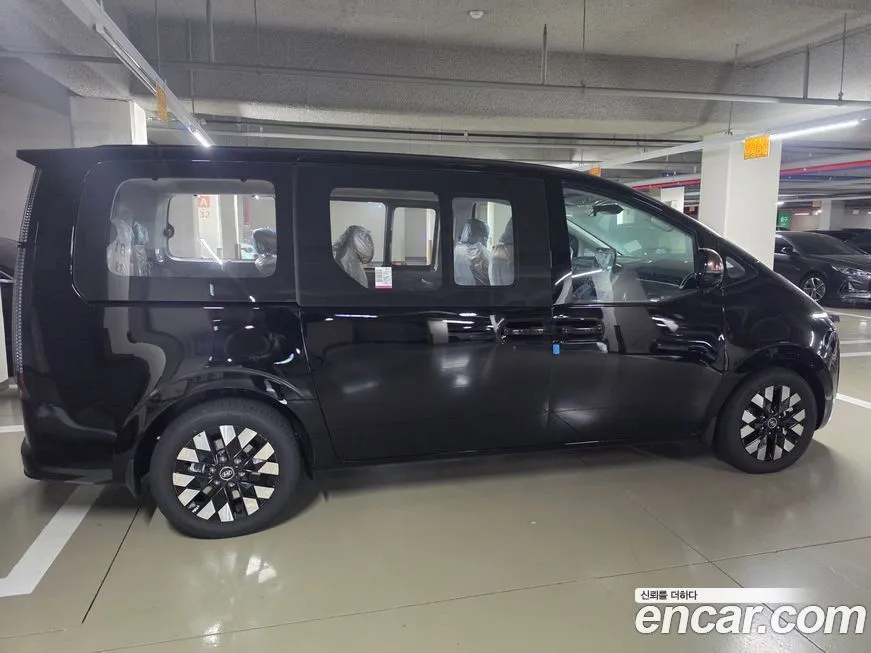 Hyundai Staria 2025 из KR, фото 10