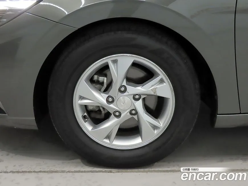 Hyundai AVANTE 2022 из KR, фото 2