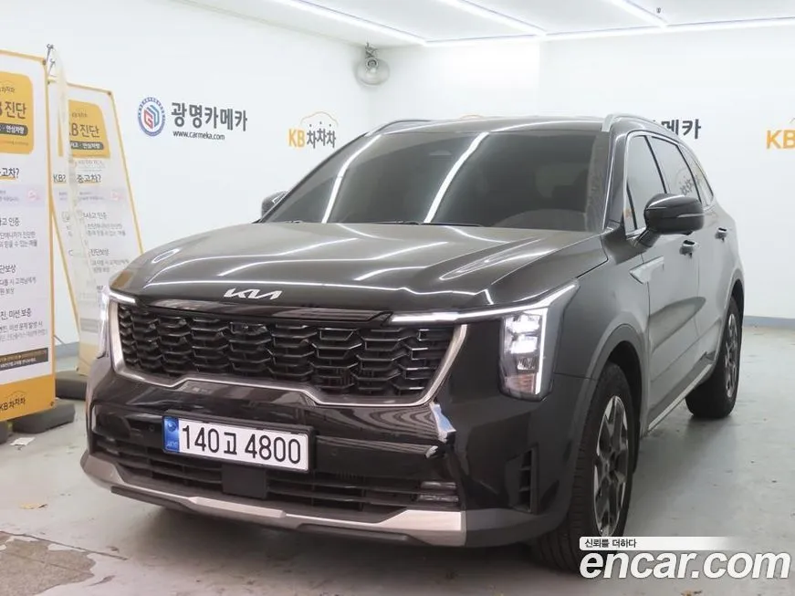 Kia Sorento — фото 6