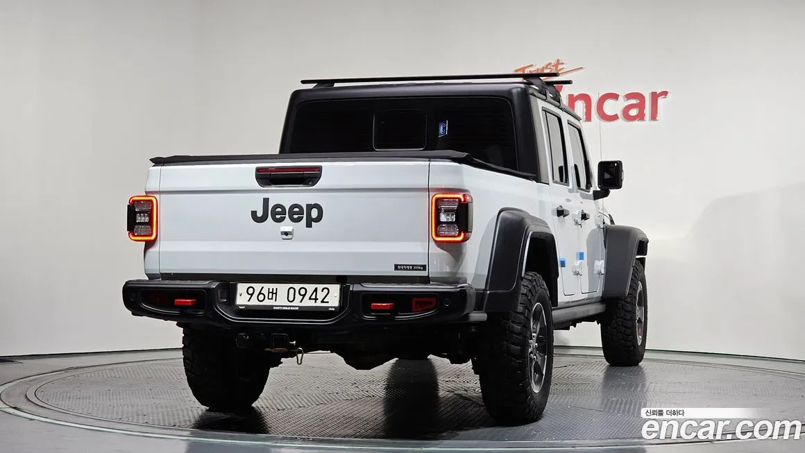 Jeep Gladiator 2021 из KR, фото 10