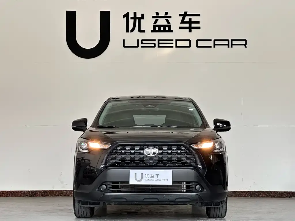 Toyota Corolla Cross 2023 из CN, фото 2