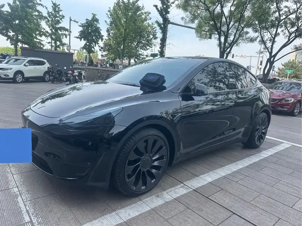 Tesla Model Y 2023 из CN, фото 1