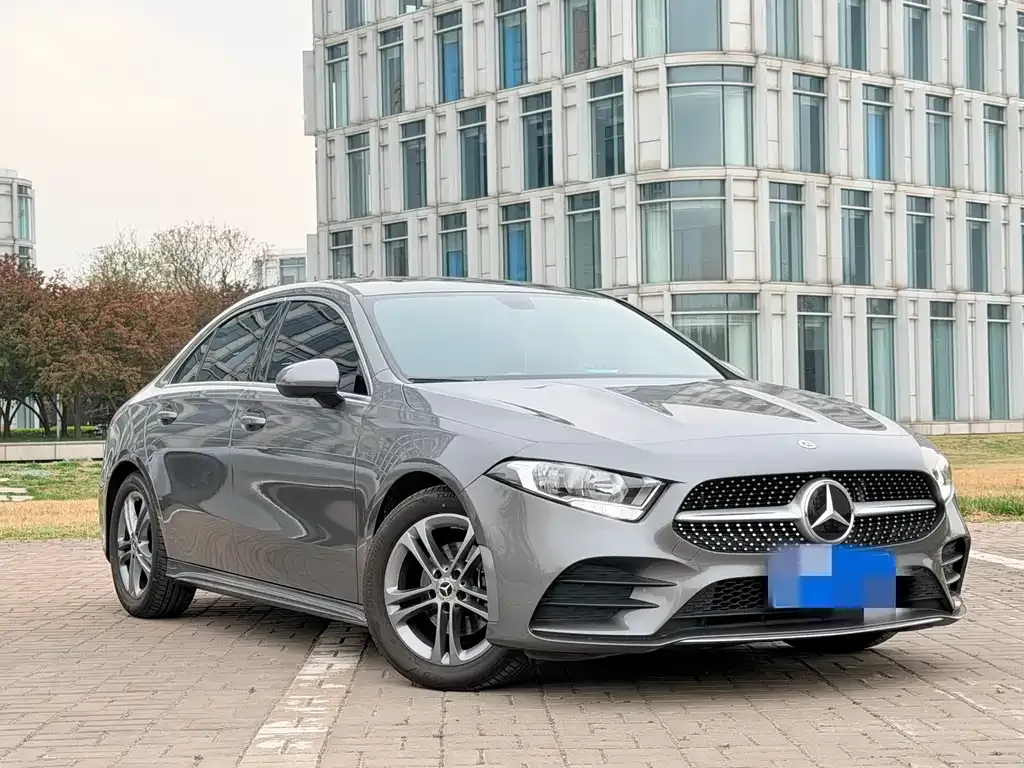 Mercedes-Benz A-Class — фото 7