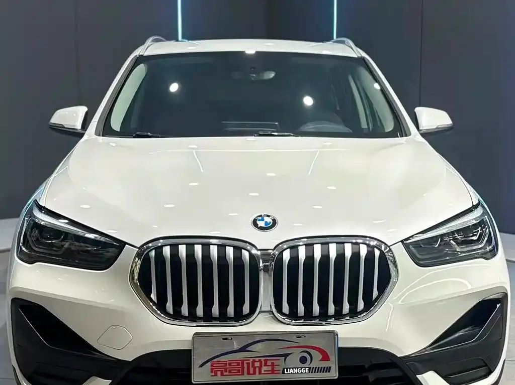 BMW X1 — фото 5