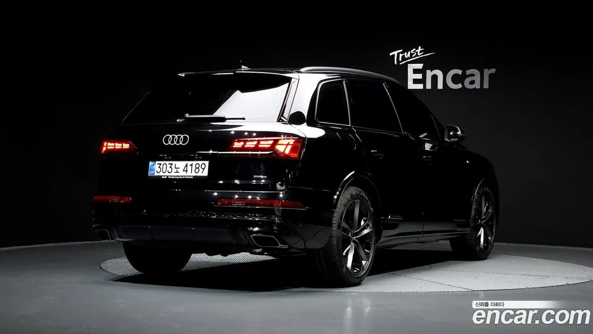 Audi Q7 — фото 2