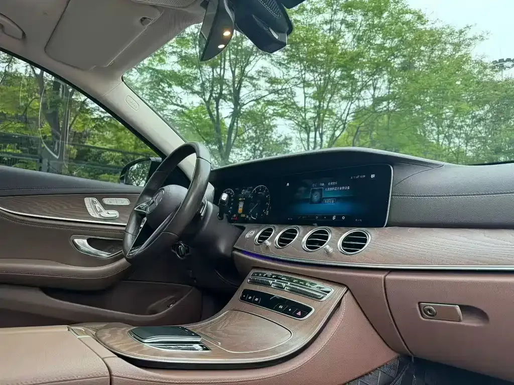 Mercedes-Benz E-Class 2021 из CN, фото 7