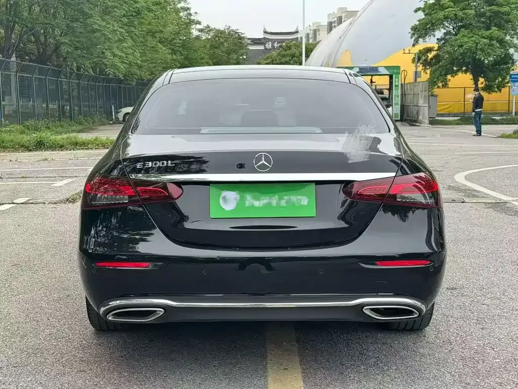Mercedes-Benz E-Class 2021 из CN, фото 6