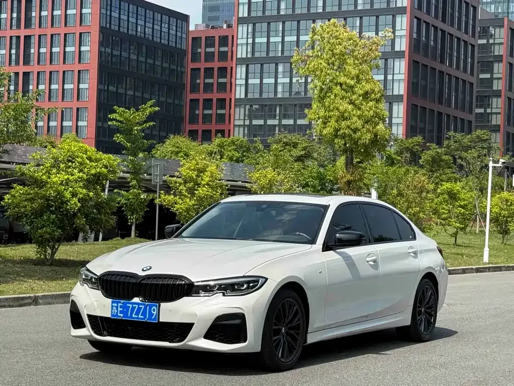 BMW 3 Series — фото 1