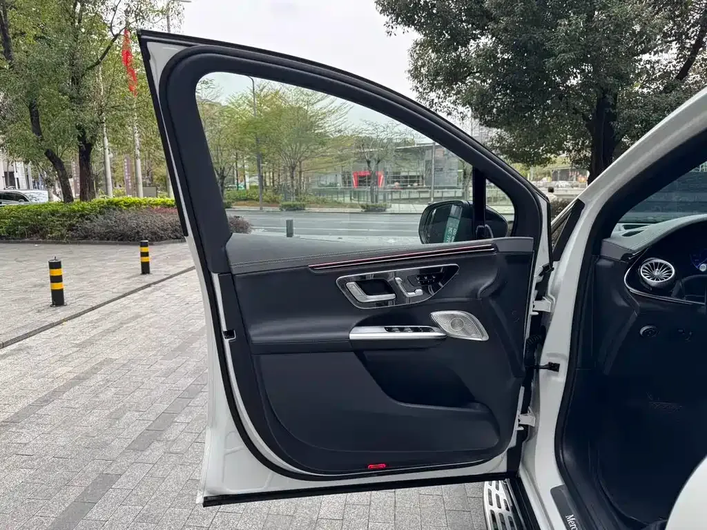 Mercedes-Benz EQE SUV 2025 из CN, фото 5