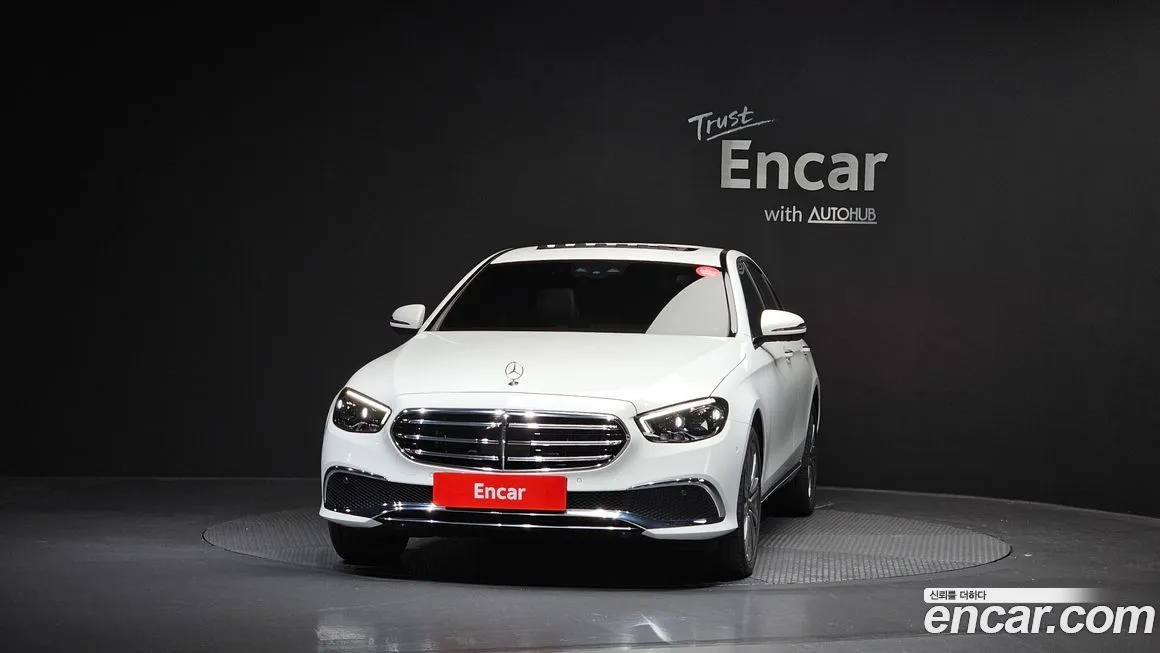 Mercedes-Benz E-Class 2023 из KR, фото 2