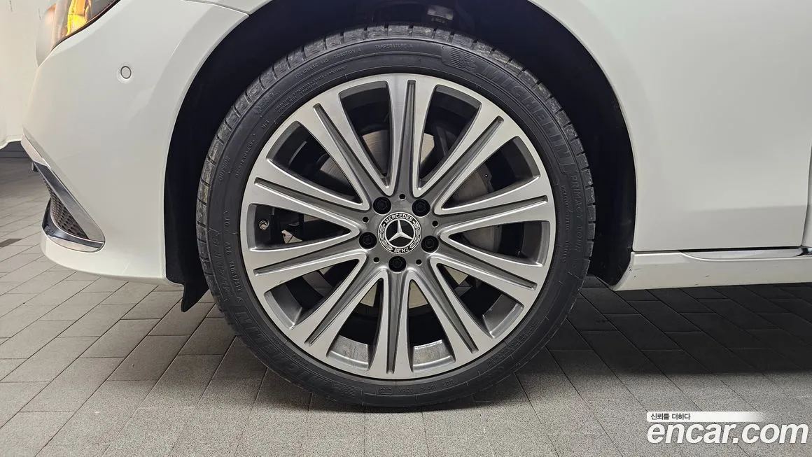 Mercedes-Benz E-Class 2023 из KR, фото 5