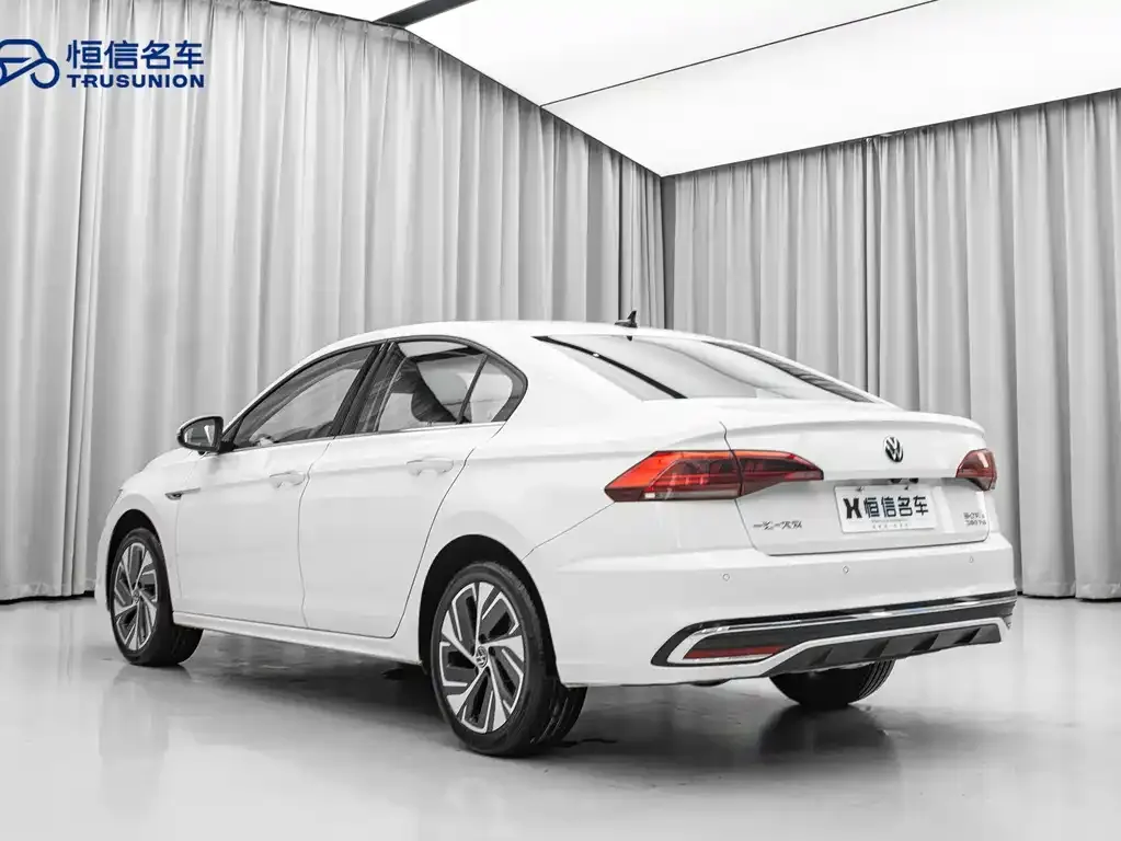 Volkswagen Bora 2022 из CN, фото 4