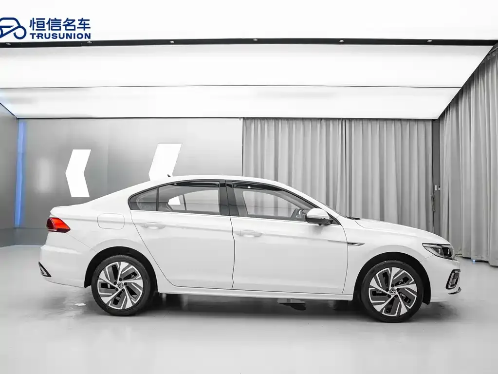 Volkswagen Bora 2022 из CN, фото 3