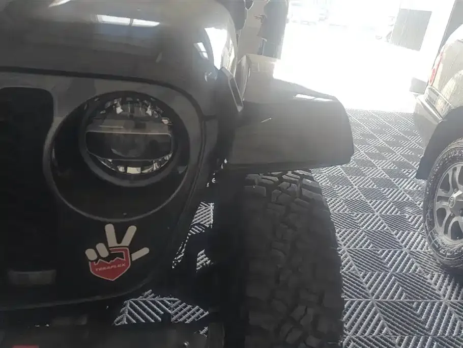 Jeep Wrangler PHEV 2021 из CN, фото 10