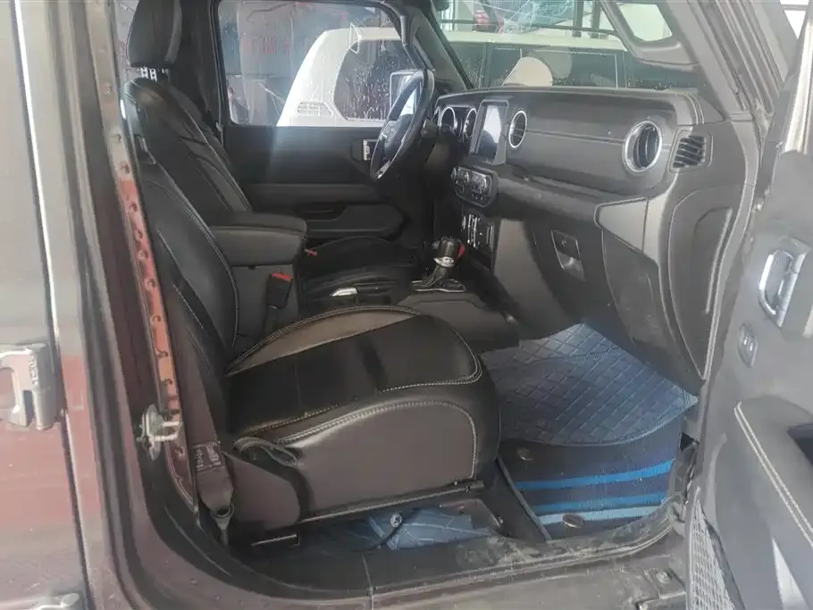 Jeep Wrangler PHEV 2021 из CN, фото 4