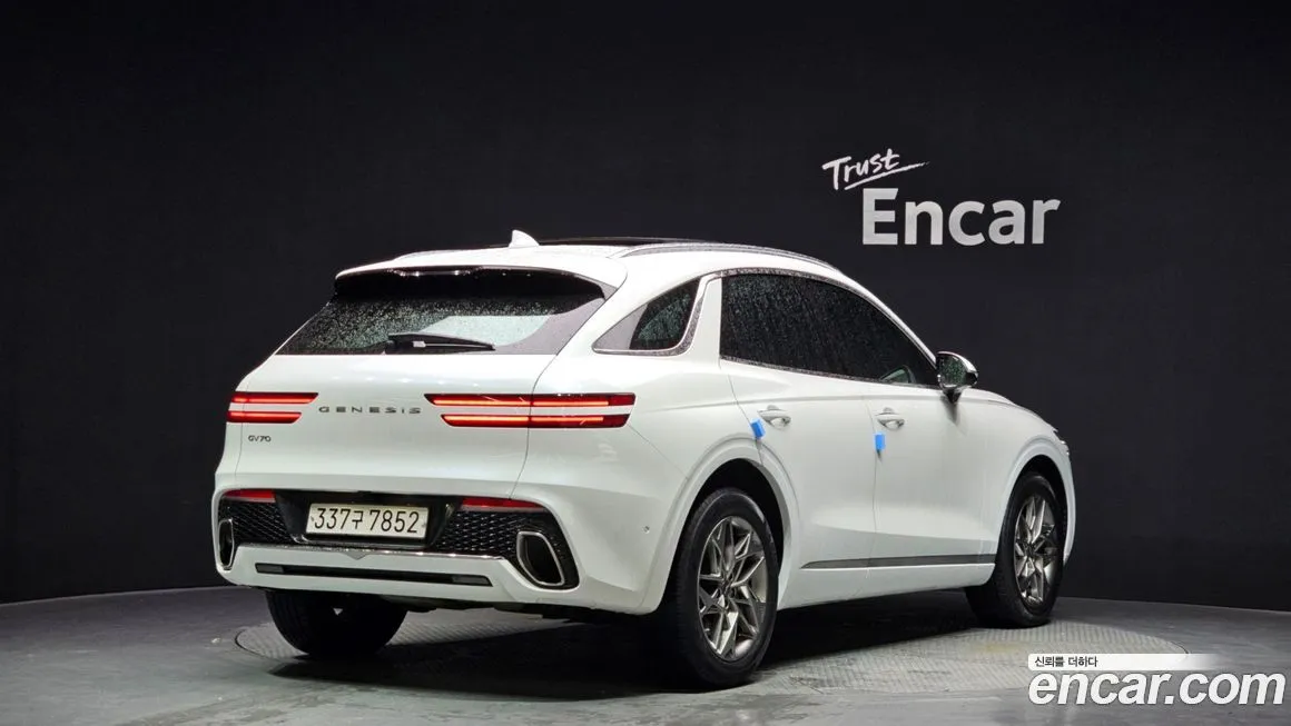 Genesis GV70 2023 из KR, фото 3