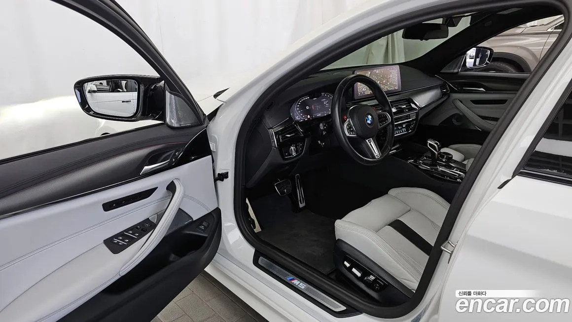 BMW M5 2023 из KR, фото 3