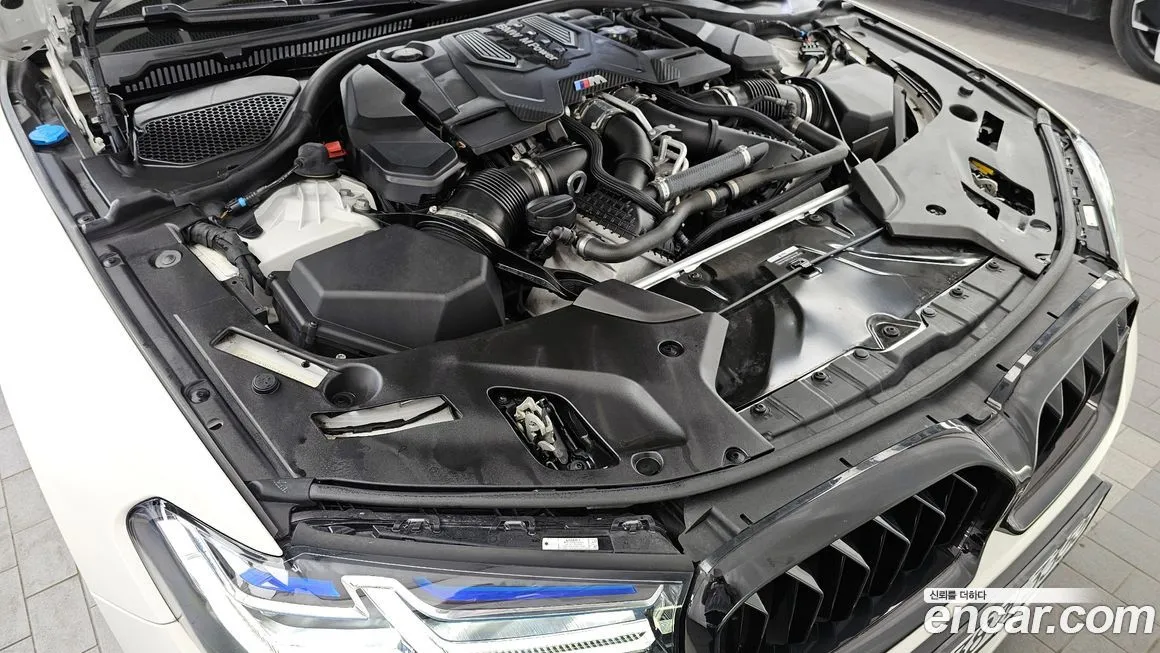 BMW M5 2023 из KR, фото 10