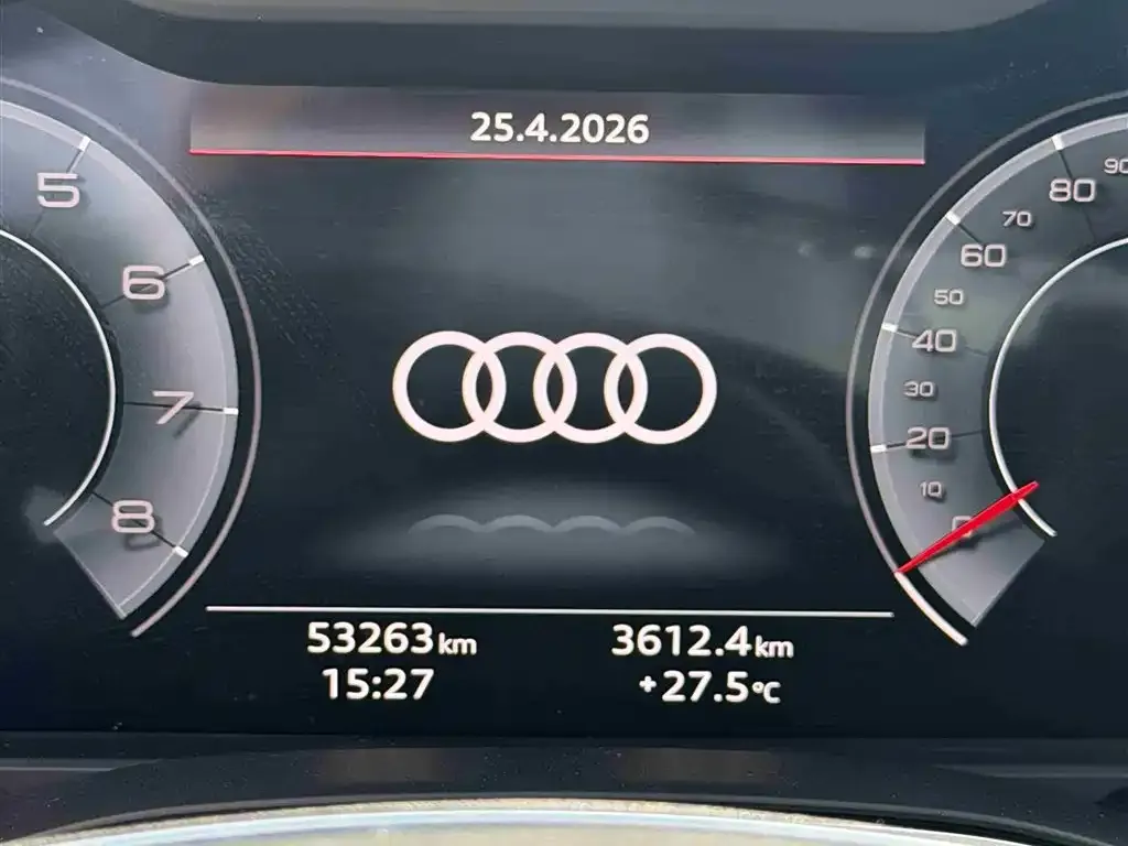 Audi A6L 2023 из CN, фото 2