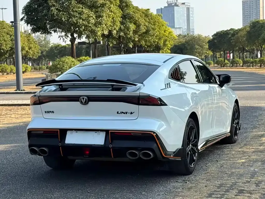 Changan UNI-V 2024 из CN, фото 8