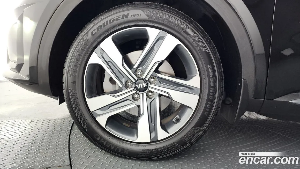 Kia Sorento — фото 8