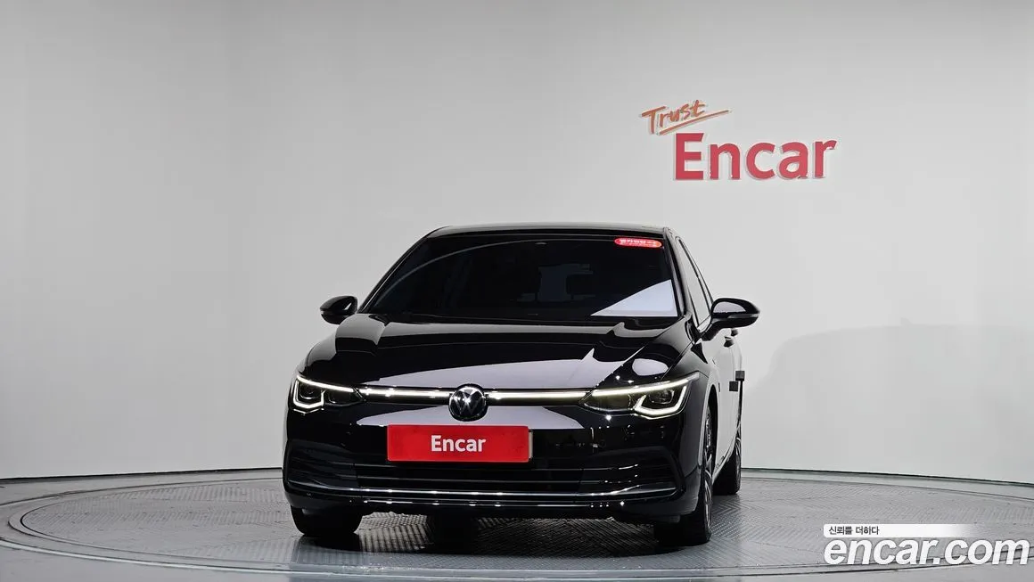 Volkswagen Golf 2022 из KR, фото 2