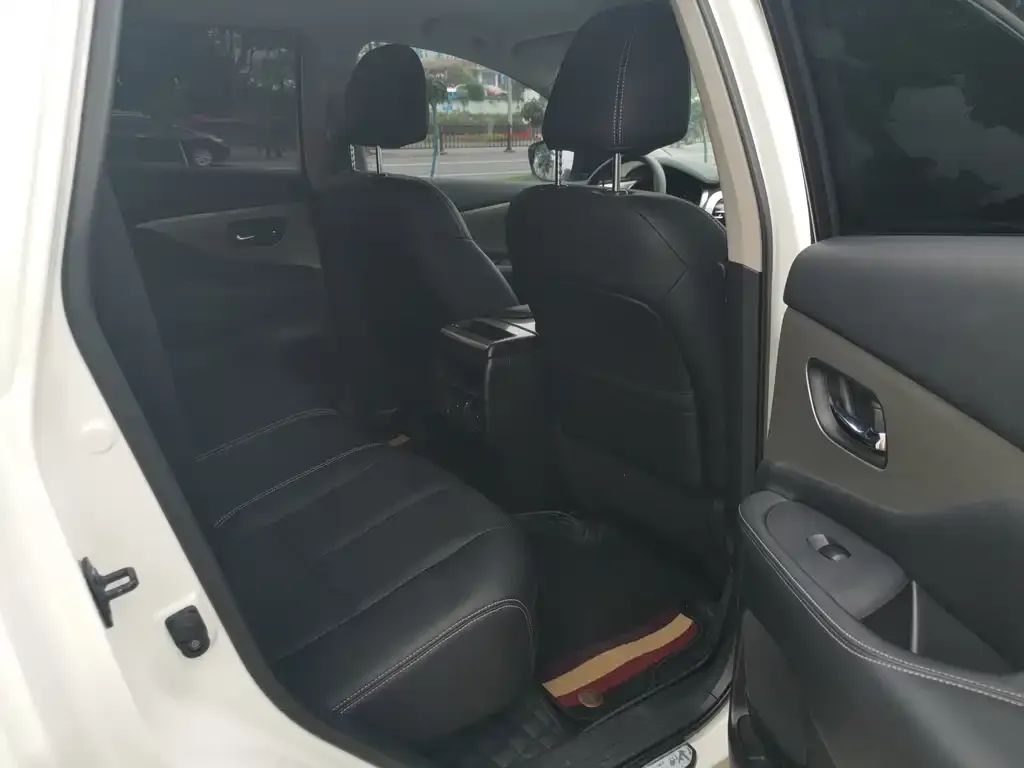 Nissan Murano 2022 из CN, фото 3