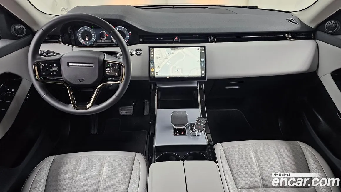 Land Rover Range Rover Evoque 2025 из KR, фото 8