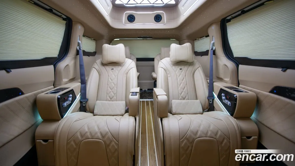 Kia Carnival — фото 10