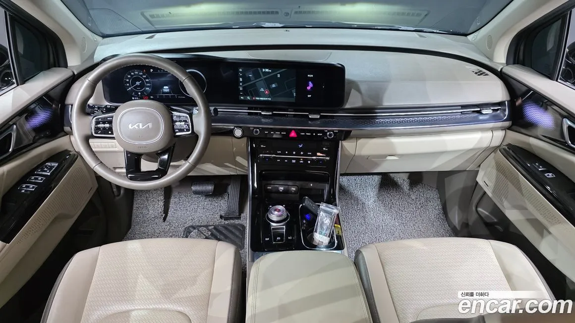 Kia Carnival — фото 10