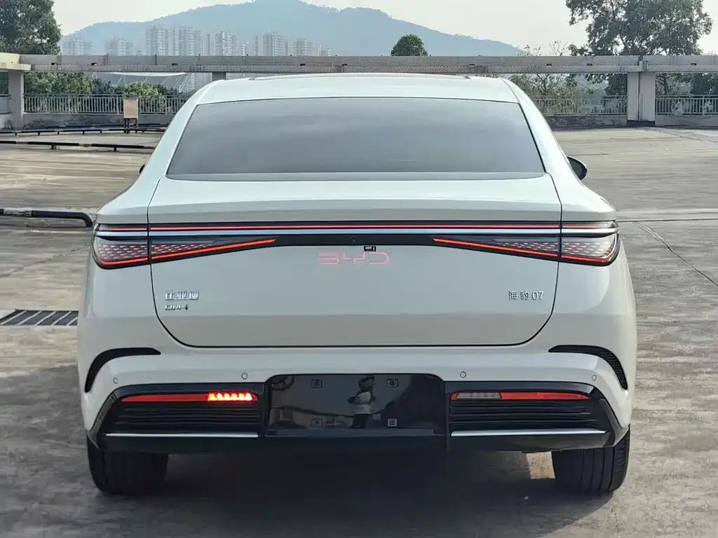 BYD Seal 07 DM-i 2025 из CN, фото 8